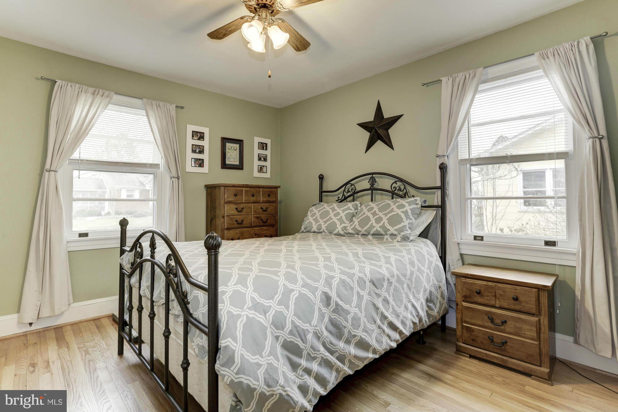 213 Gibson Road Annapolis, MD 21401 - Photo 20 of 30 Generous Master Bedroom / Ceiling Fans Throughout