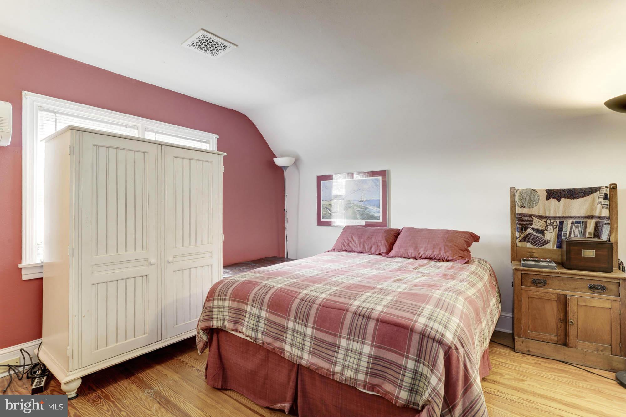 213 Gibson Road Annapolis, MD 21401 - Photo 24 of 30 Charming Third Bedroom