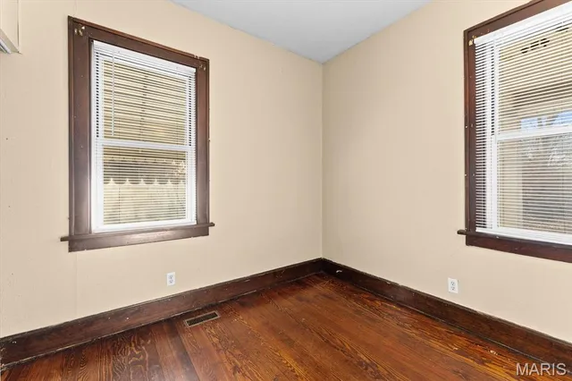 $79,900 | 1910 East Belle Avenue, Belleville, IL 62221