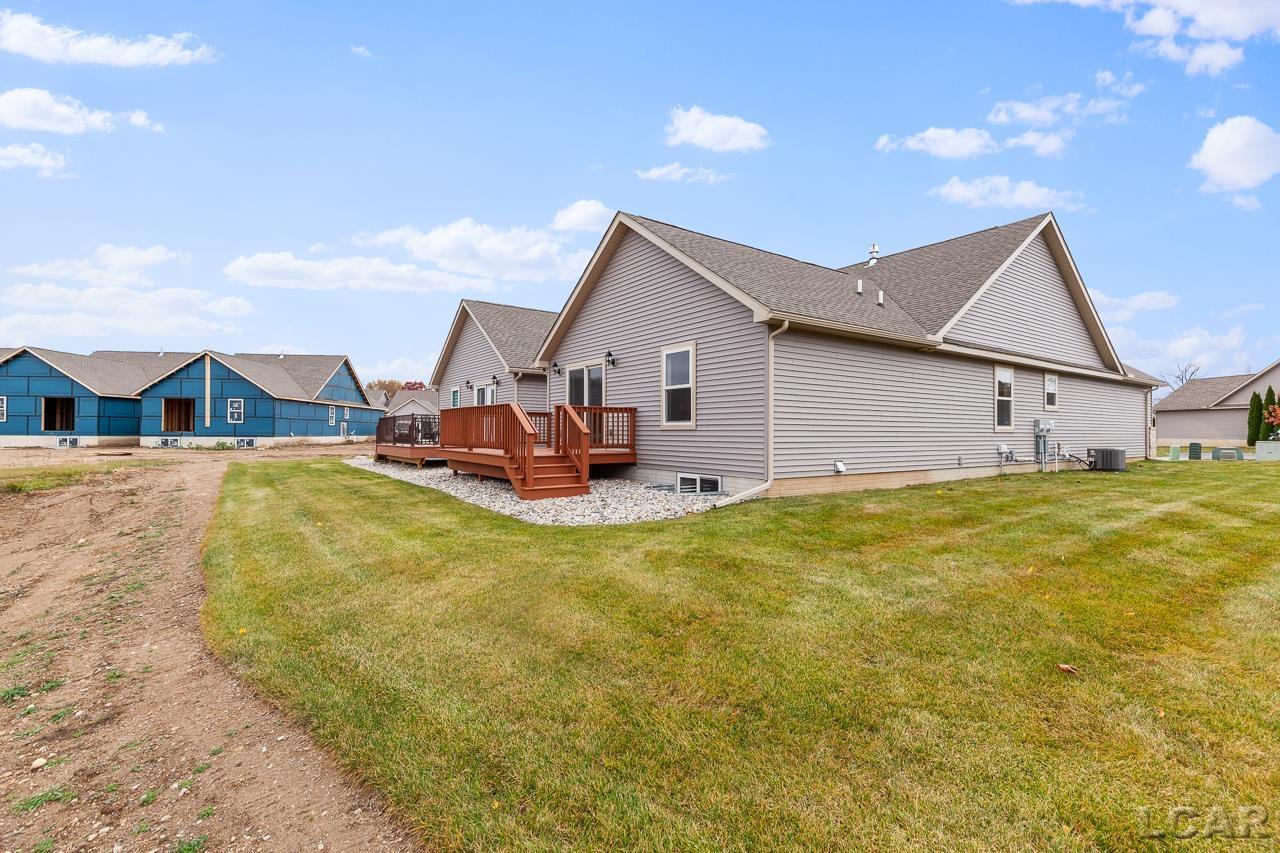 563 Ridge Lane Tecumseh, MI 49286 - Photo 7 of 38 50066988-6.JPG