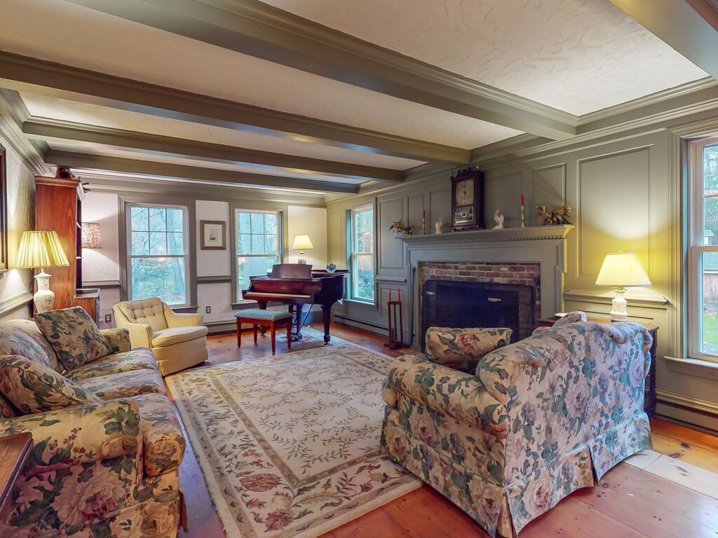 9 Winding Way Scarborough, ME 04074 - Photo 3 of 52 9WindingWay-Scarborough-03