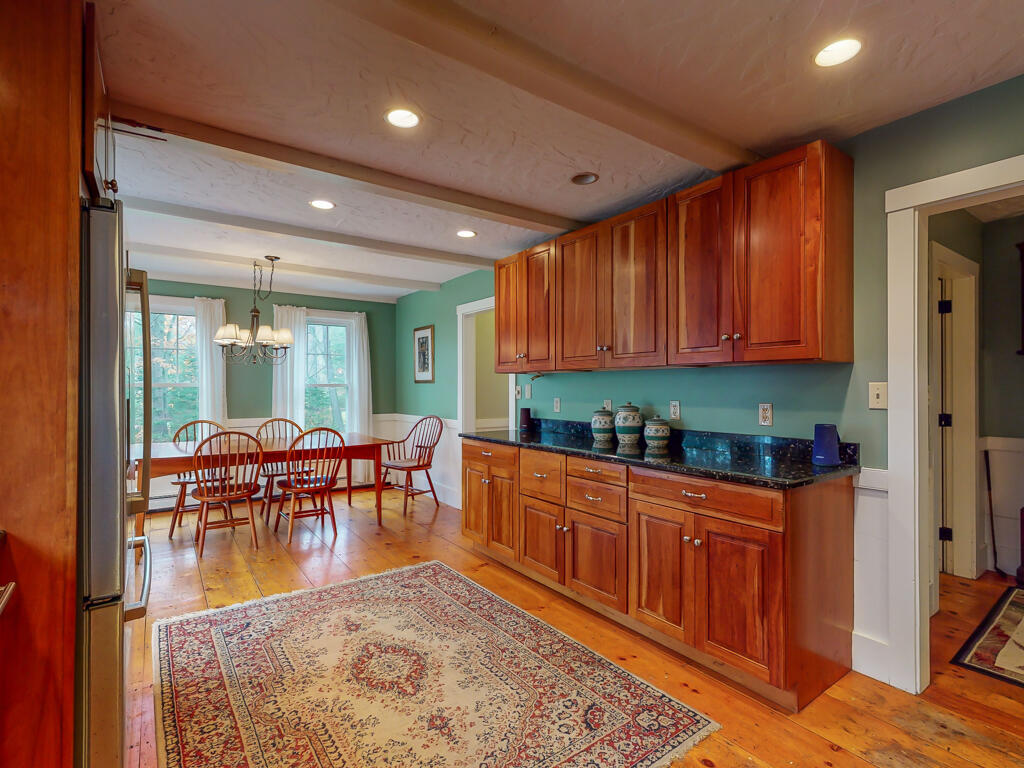 9 Winding Way Scarborough, ME 04074 - Photo 10 of 52 9WindingWay-Scarborough-09