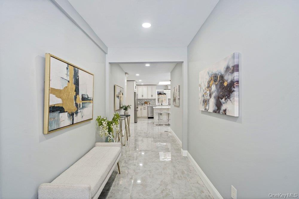 497 Woodbury Road Cold Spring Harbor, NY 11724 - Photo 13 of 47