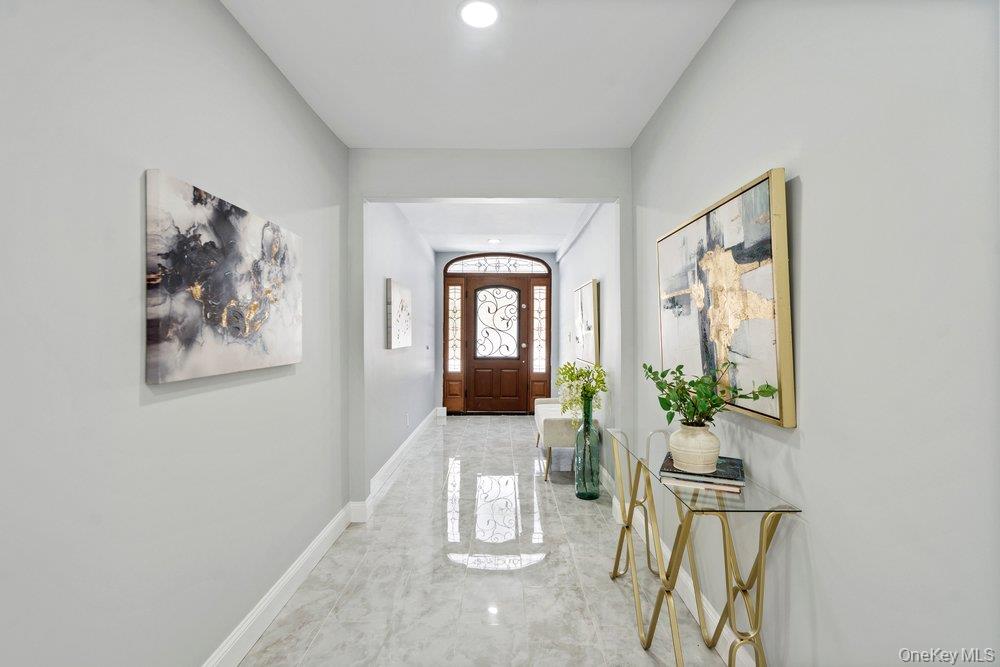 497 Woodbury Road Cold Spring Harbor, NY 11724 - Photo 2 of 47