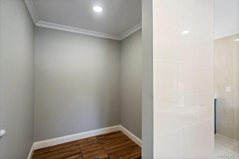 497 Woodbury Road Cold Spring Harbor, NY 11724 - Photo 36 of 47 Closet