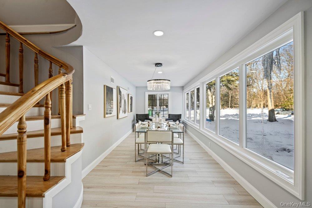 497 Woodbury Road Cold Spring Harbor, NY 11724 - Photo 6 of 47