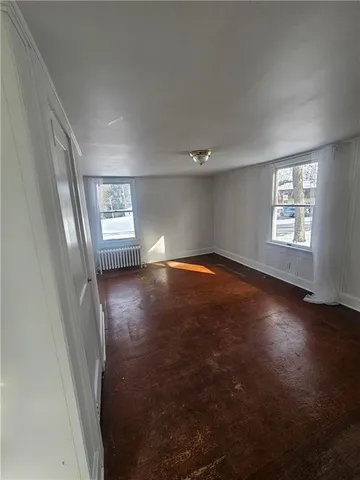 a view of livingroom with hardwood floor