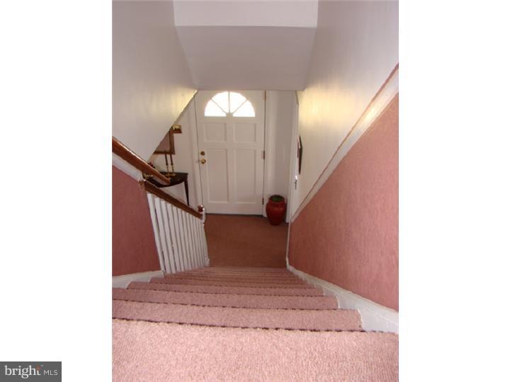 629 Topsfield Road Hatboro, PA 19040 - Photo 20 of 25 Hallway