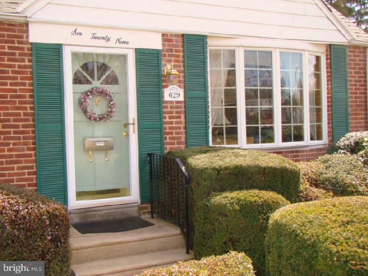 629 Topsfield Road Hatboro, PA 19040 - Photo 3 of 25 Exterior Front