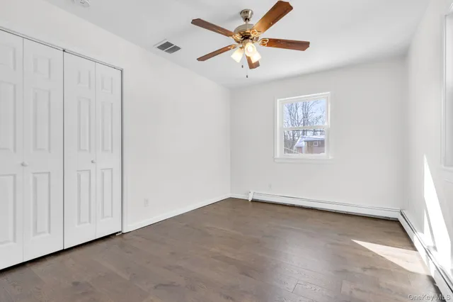 a view of a back yard of the house