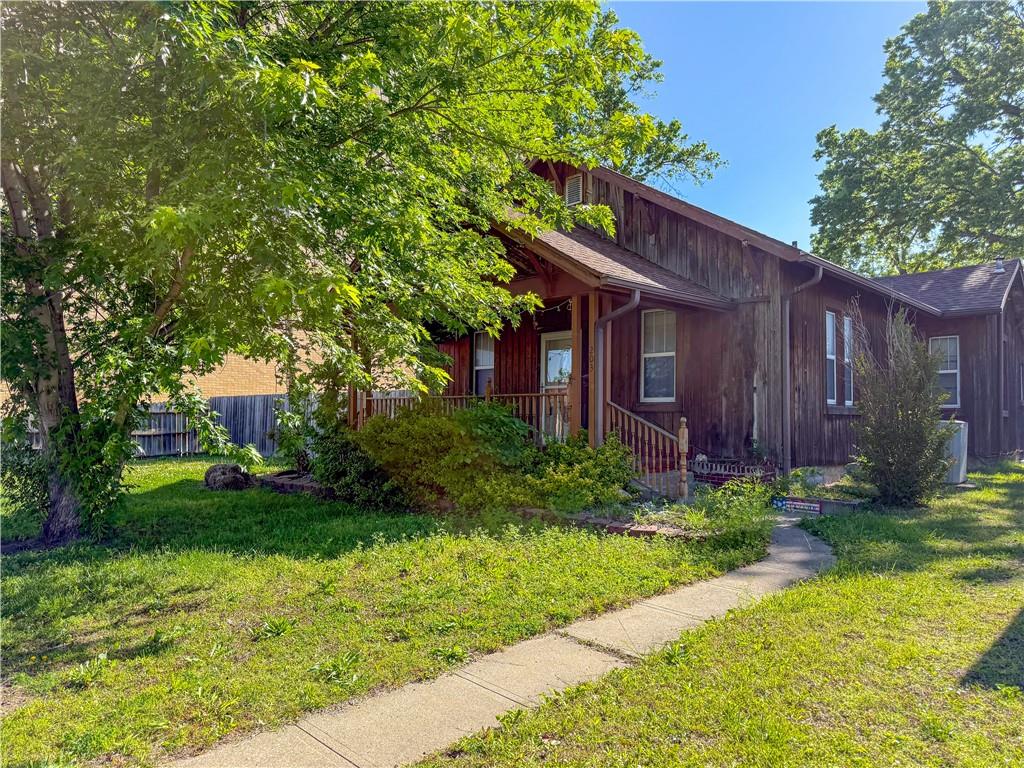 203 South Sycamore Street Iola, KS 66749 - Photo 19 of 19