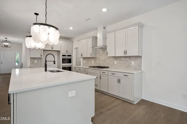 a close view of sink and tap