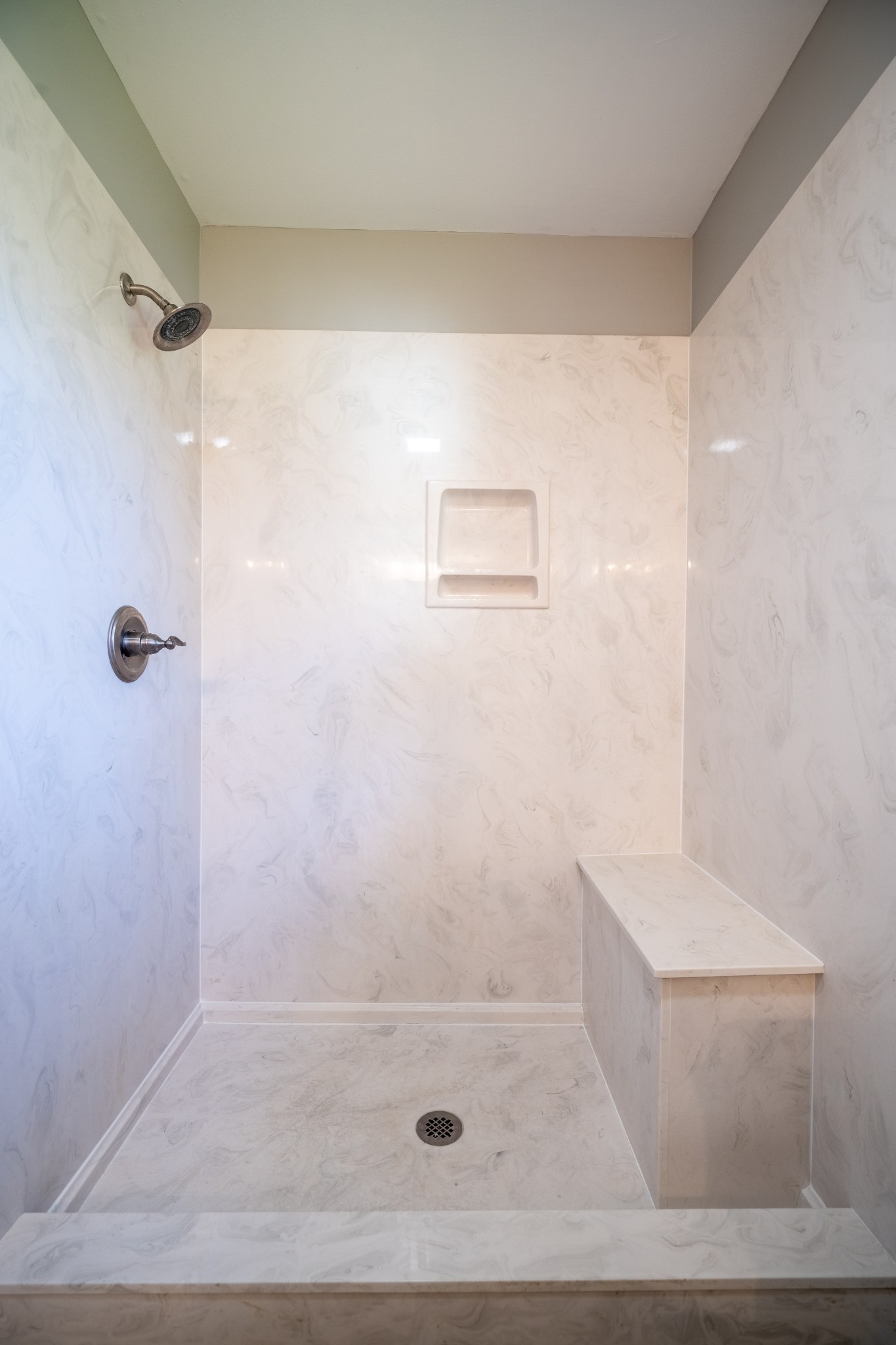 3993 Clanton Road Lawrenceburg, TN 38464 - Photo 20 of 24 a bathroom with a shower