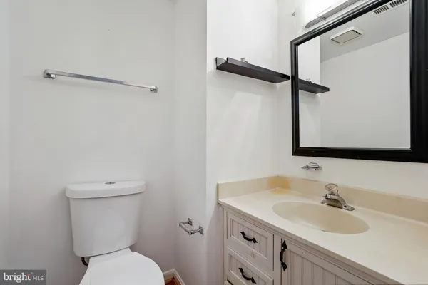 $2,950 | 12372 Herrington Manor Drive, Silver Spring, MD 20904