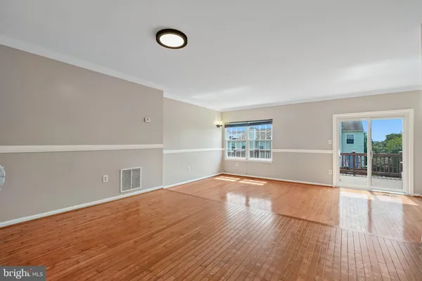 $2,950 | 12372 Herrington Manor Drive, Silver Spring, MD 20904