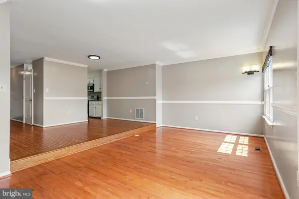 $2,950 | 12372 Herrington Manor Drive, Silver Spring, MD 20904