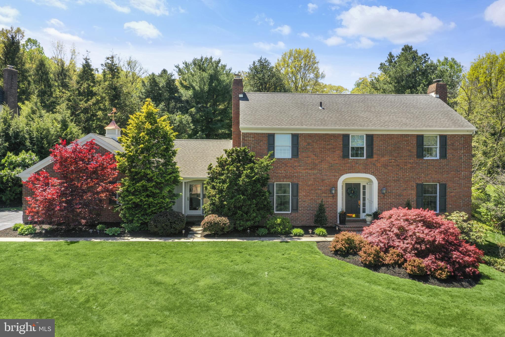 530 Arrowhead Trail Sinking Spring, PA 19608 - Photo 1 of 52 a front view of house with yard and green space