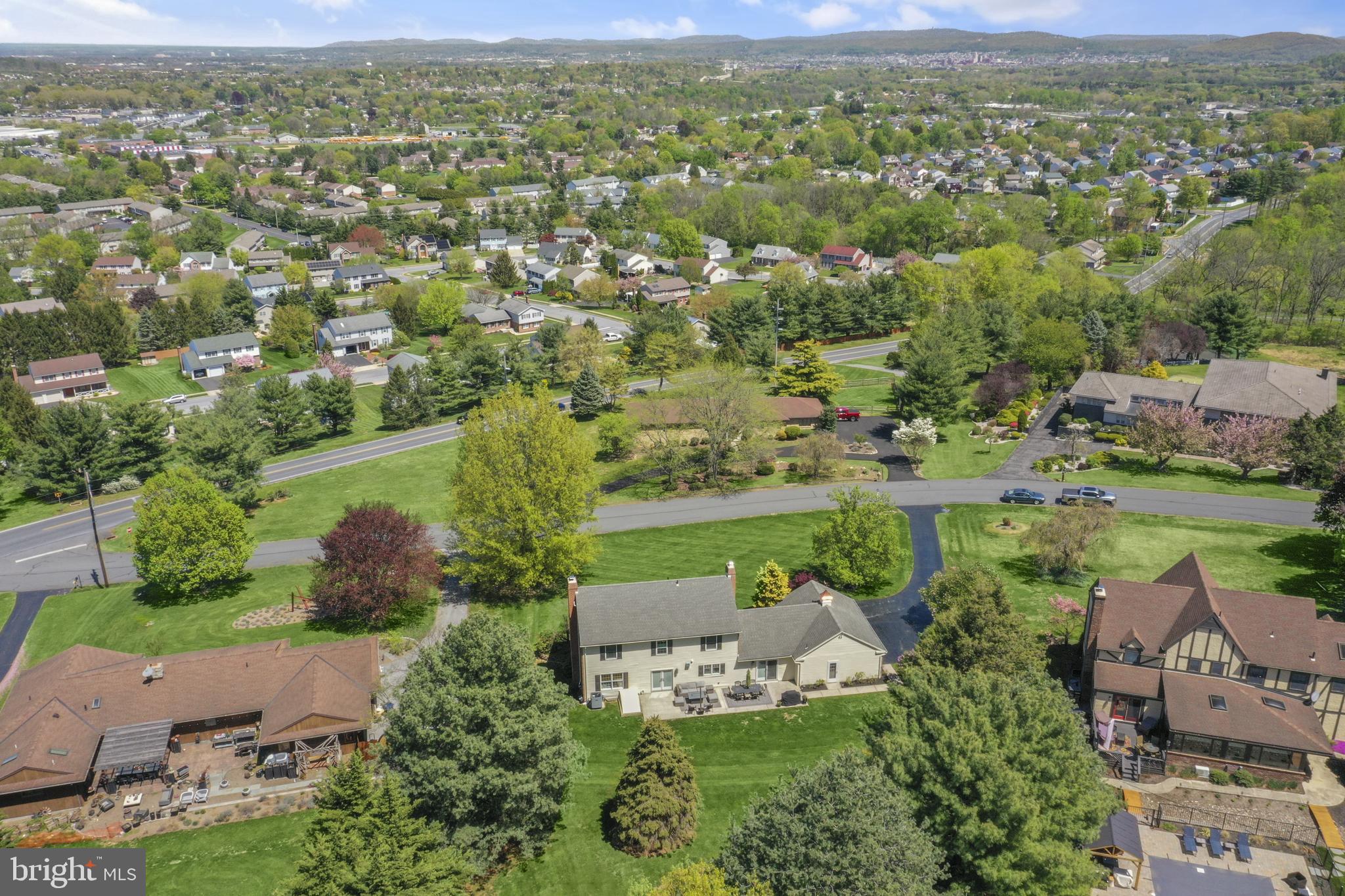 530 Arrowhead Trail Sinking Spring, PA 19608 - Photo 45 of 52 an aerial view of residential houses with outdoor space and river