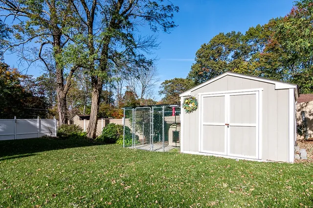 $500,000 | 99 Hilltop Drive, Johnston, RI 02919