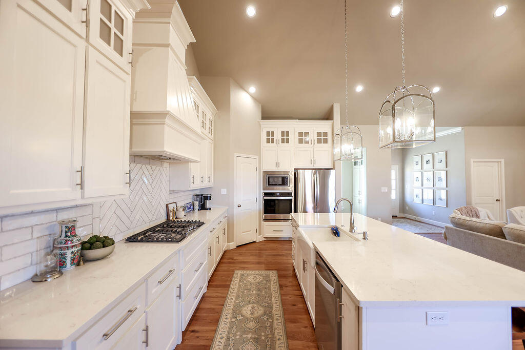 5854 111th Street Lubbock, TX 79424 - Photo 11 of 42 5854_111THST_ANNAPURDUE_2026-27