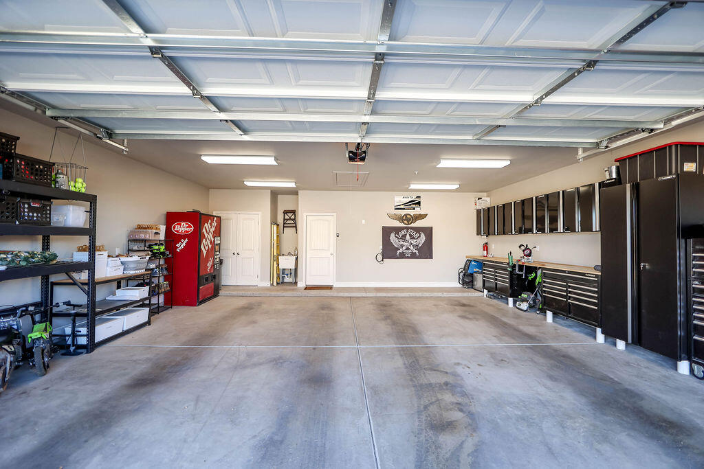 5854 111th Street Lubbock, TX 79424 - Photo 34 of 42 5854_111THST_ANNAPURDUE_2026-49