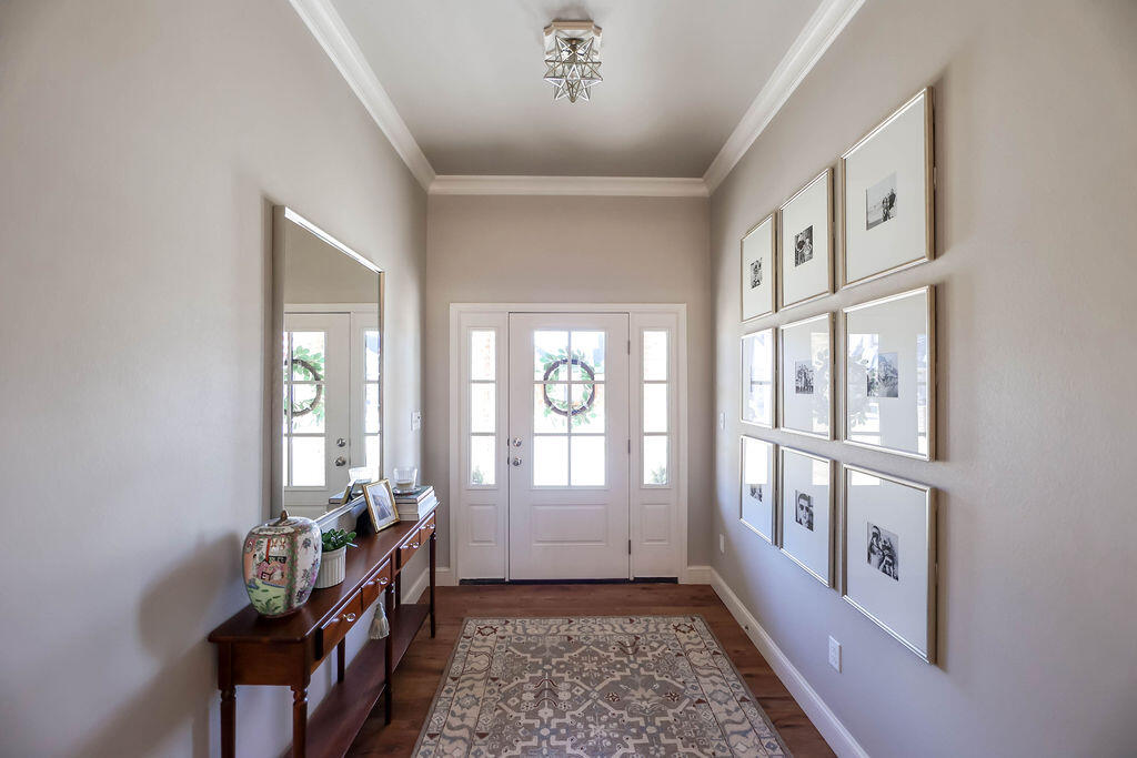 5854 111th Street Lubbock, TX 79424 - Photo 4 of 42 5854_111THST_ANNAPURDUE_2026-18