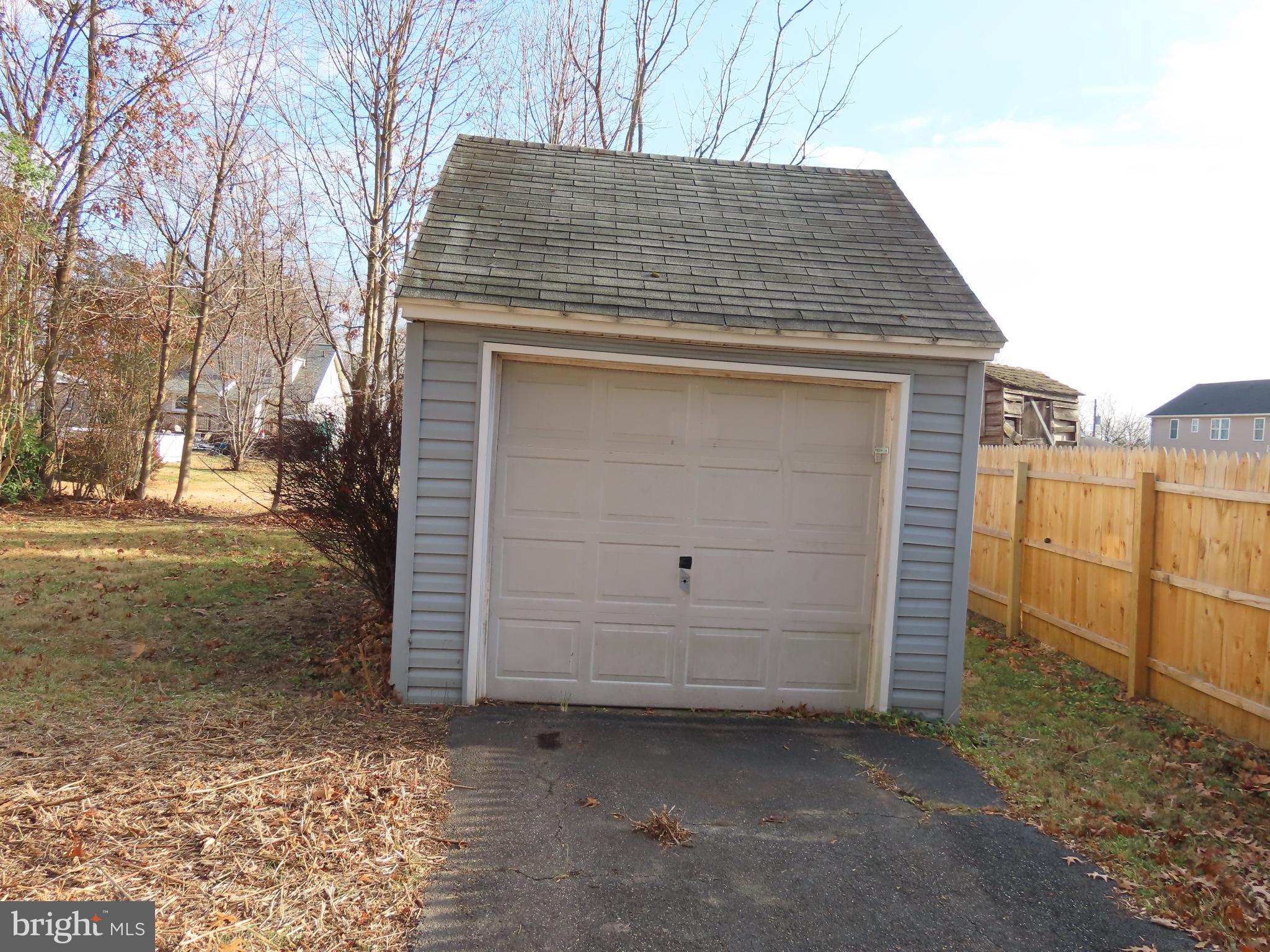 111 Forest Road Springfield, PA 19064 - Photo 14 of 14 Gallery Image 14