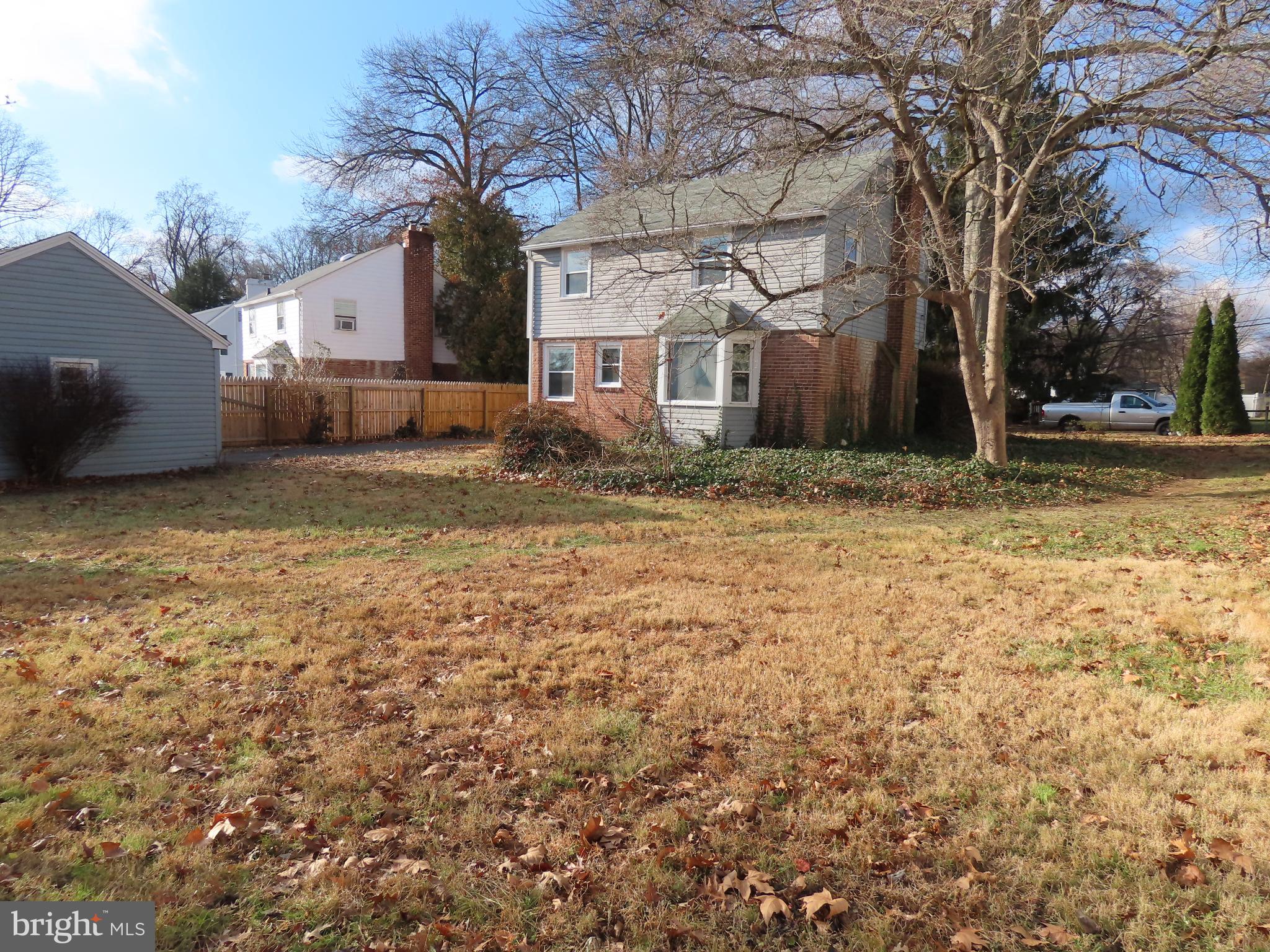 111 Forest Road Springfield, PA 19064 - Photo 4 of 14 Gallery Image 4