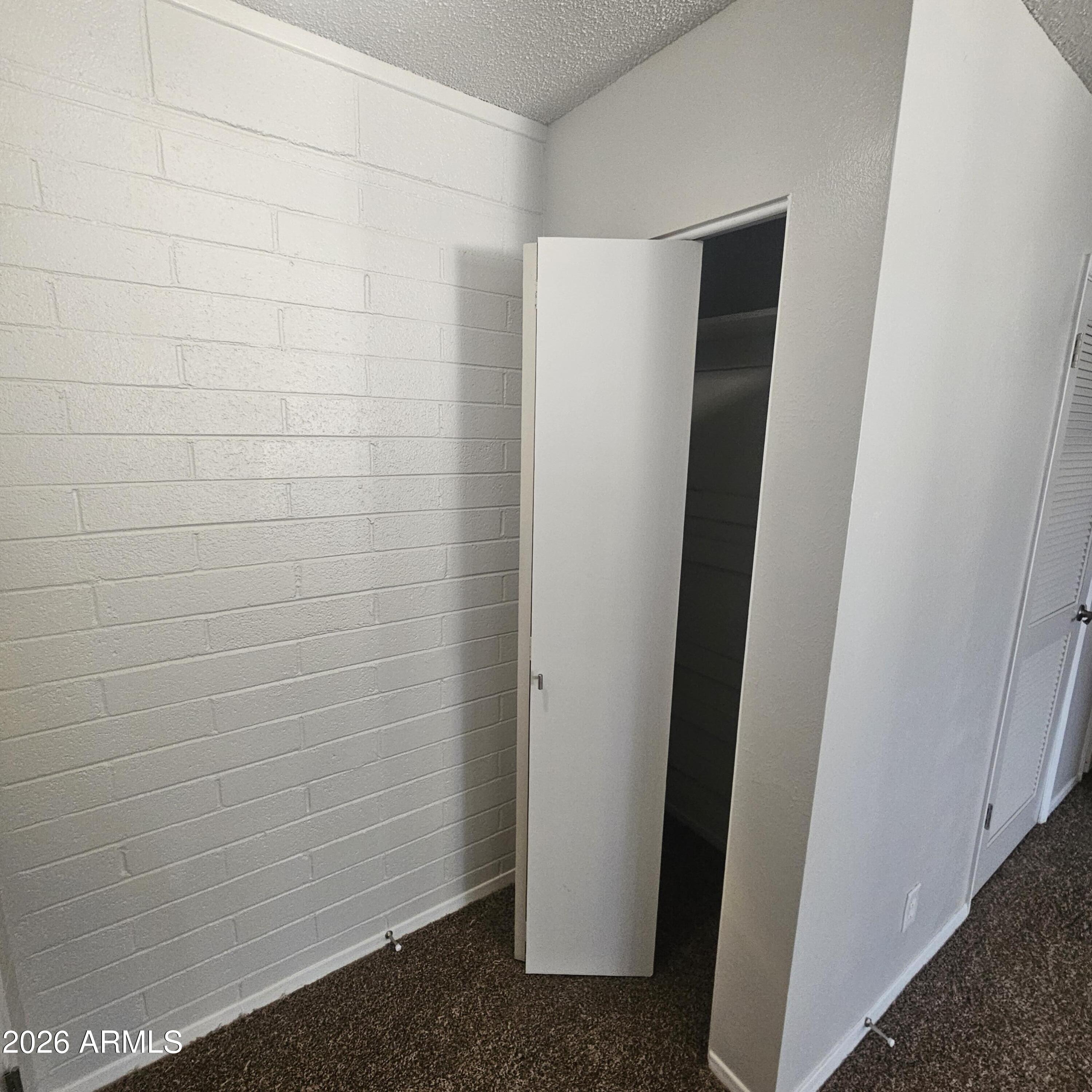 2575 West Berridge Lane, Unit D209 Phoenix, AZ 85017 - Photo 4 of 17 1000034420