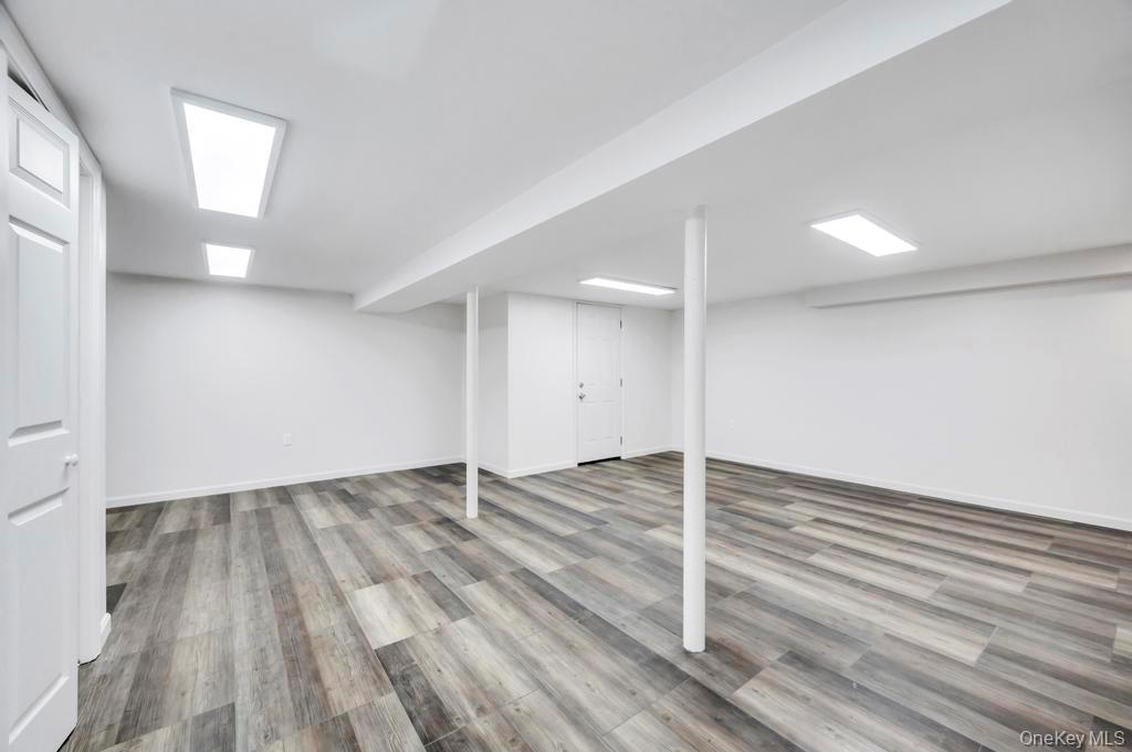 92 Sunset Road Bay Shore, NY 11706 - Photo 41 of 42