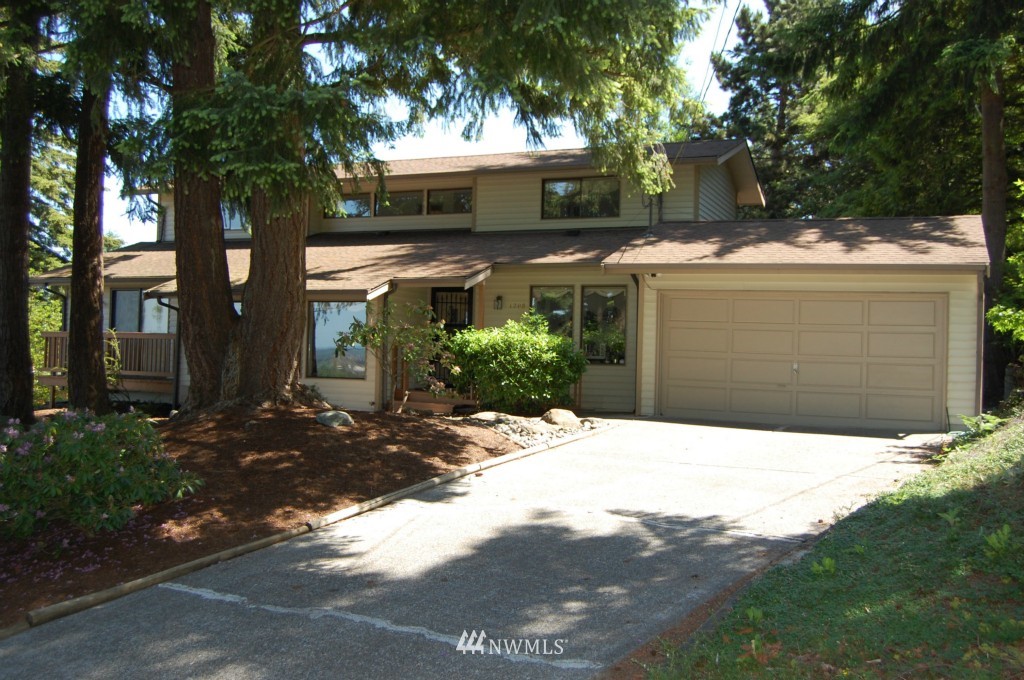 1208 West Racine Street Bellingham, WA 98229 - Photo 1 of 24 Gallery Image 1