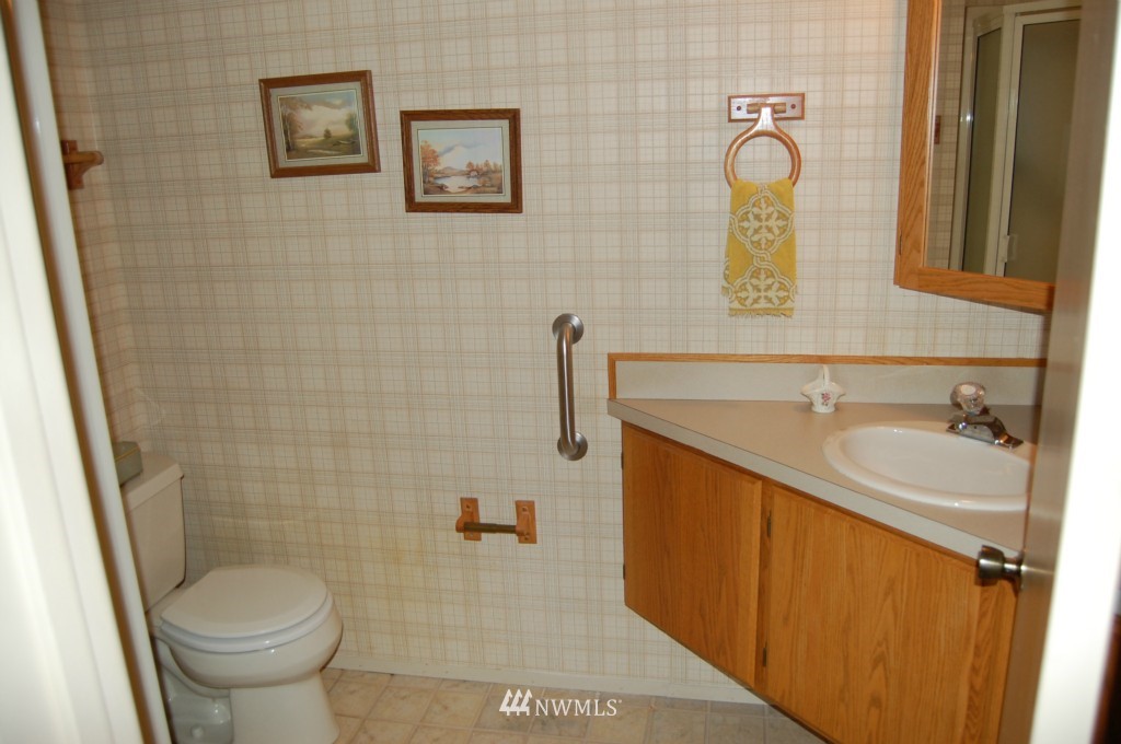 1208 West Racine Street Bellingham, WA 98229 - Photo 12 of 24 Gallery Image 12