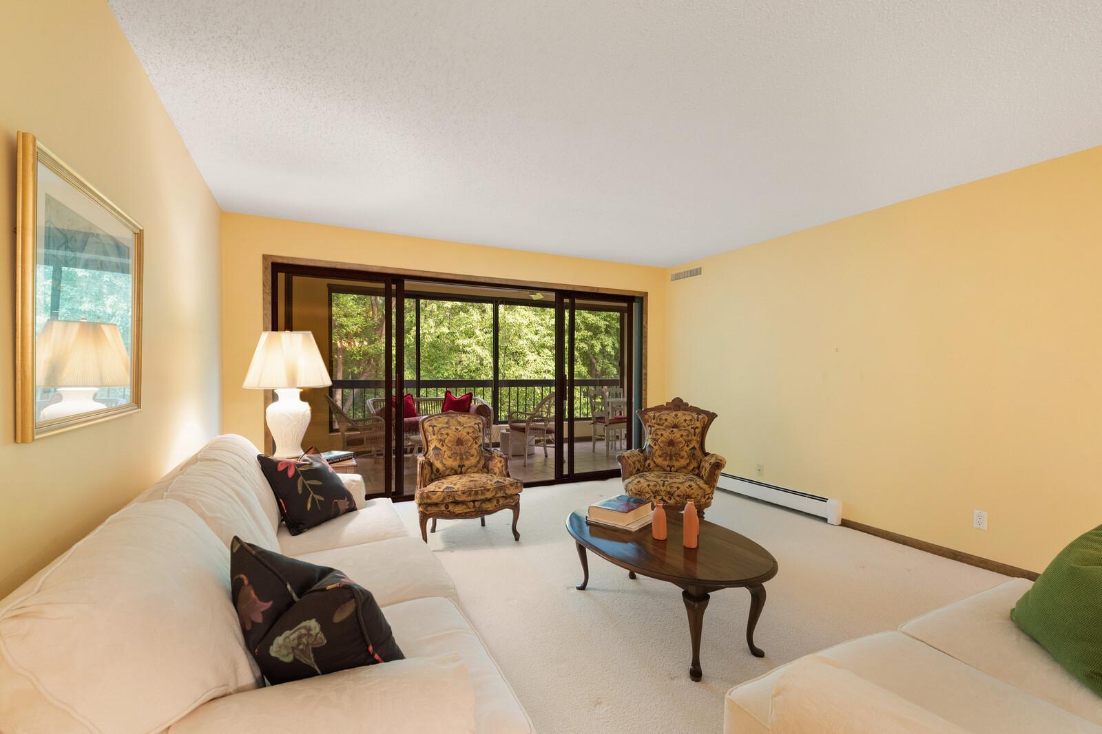 7250 Lewis Ridge Parkway, Unit 215 Edina, MN 55439 - Photo 11 of 35 Gallery Image 11