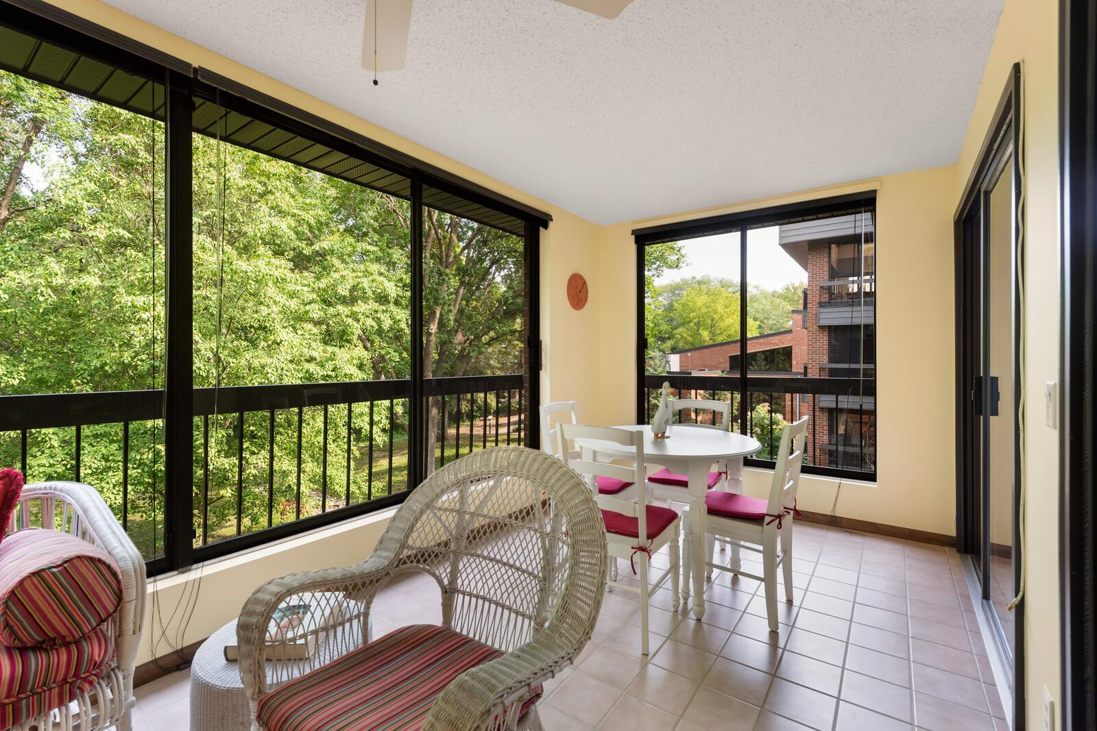 7250 Lewis Ridge Parkway, Unit 215 Edina, MN 55439 - Photo 13 of 35 Gallery Image 13
