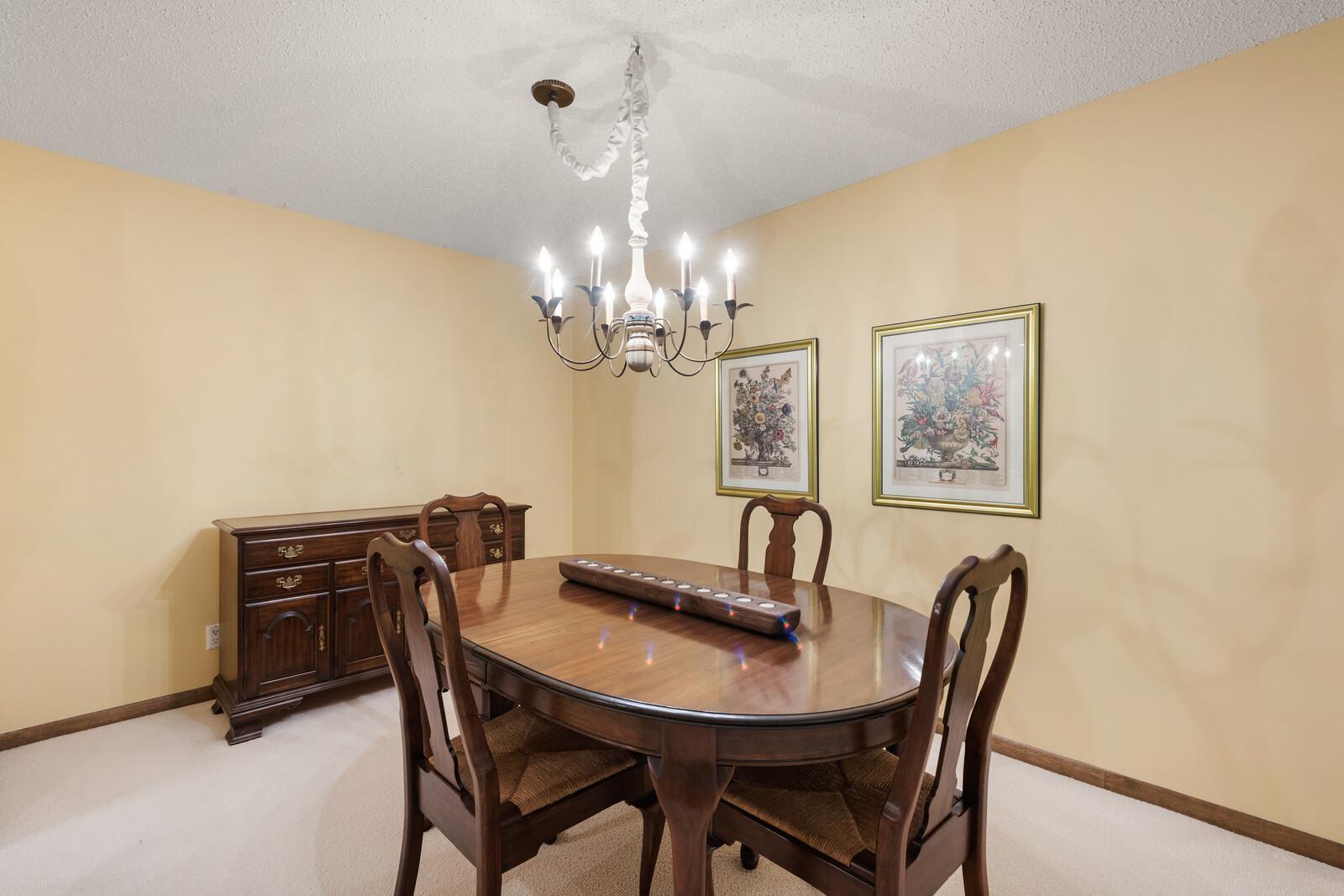 7250 Lewis Ridge Parkway, Unit 215 Edina, MN 55439 - Photo 8 of 35 Gallery Image 8