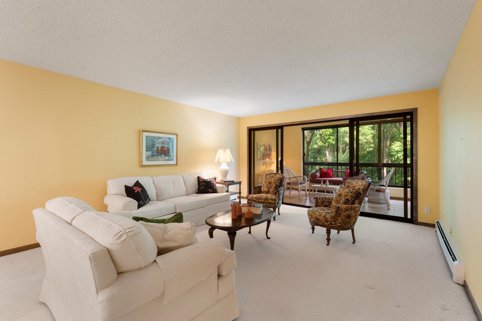 7250 Lewis Ridge Parkway, Unit 215 Edina, MN 55439 - Photo 10 of 35 Gallery Image 10