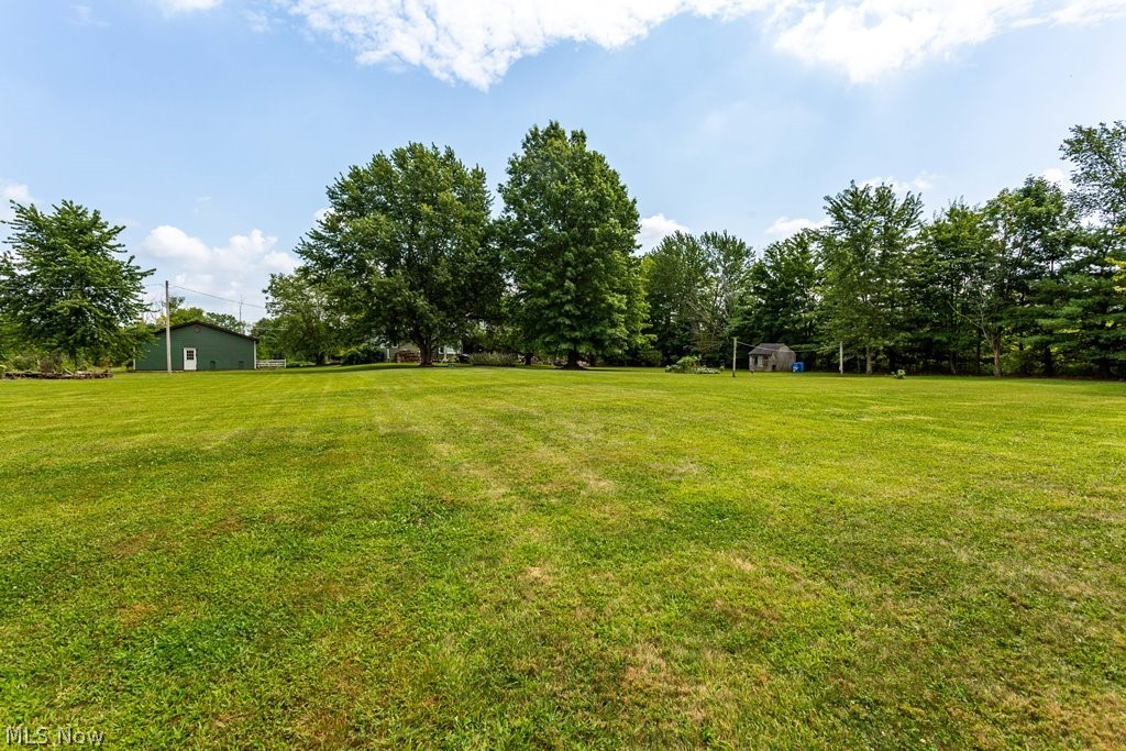 22346 Foster Road Wellington, OH 44090 - Photo 30 of 35 Gallery Image 30