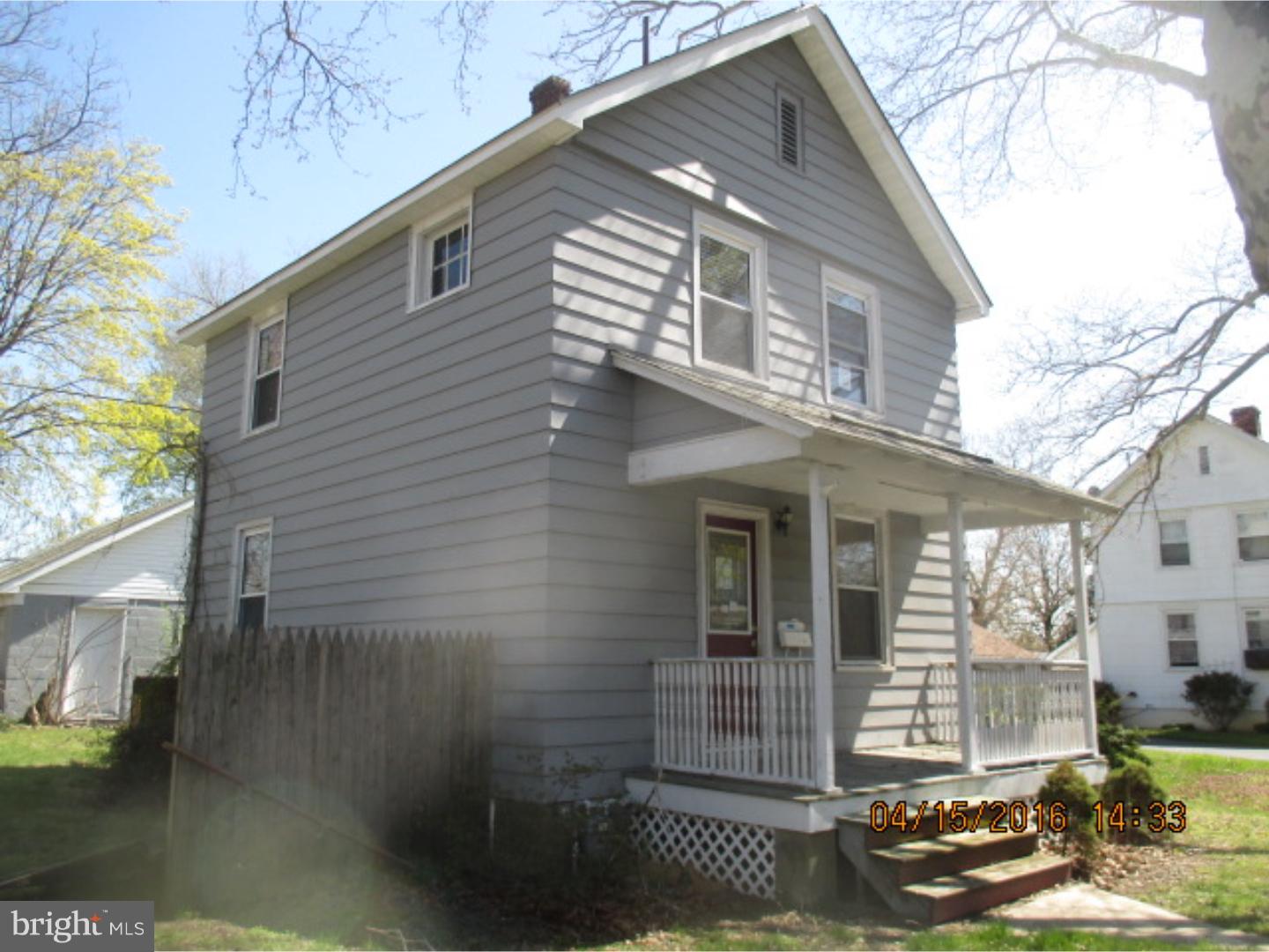 215 Hayes Street Carneys Point, NJ 08069 - Photo 3 of 14 Gallery Image 3