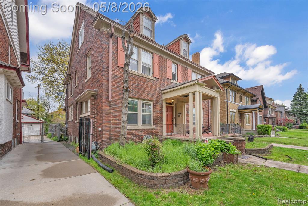1990 Edison Street Detroit, MI 48206 - Photo 4 of 32