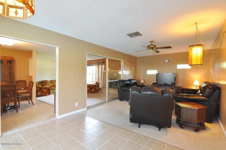 922 Valencia Road South Daytona, FL 32119 - Photo 13 of 31 fam rm 2