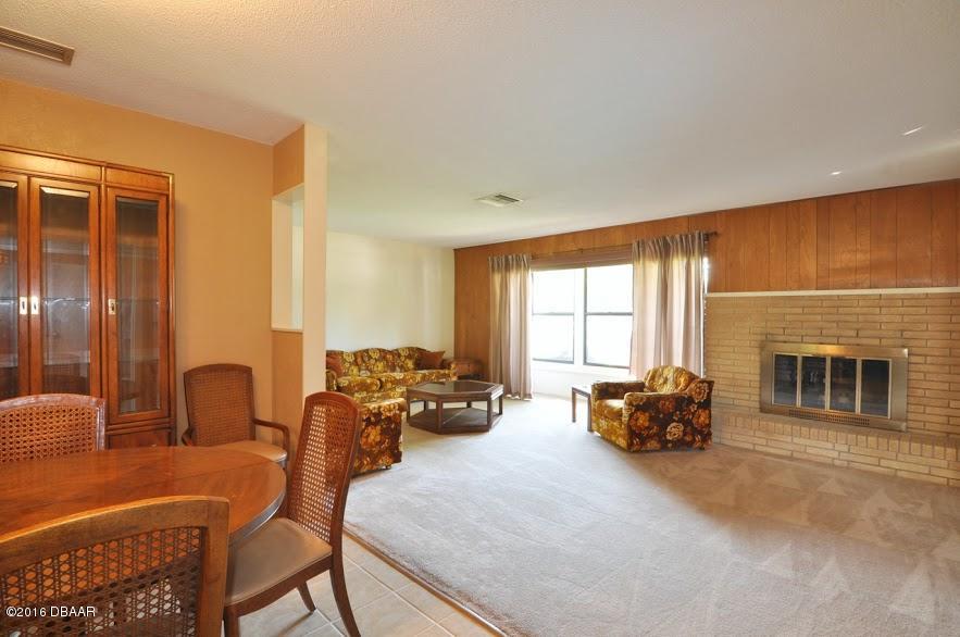 922 Valencia Road South Daytona, FL 32119 - Photo 18 of 31 dinig liv 2