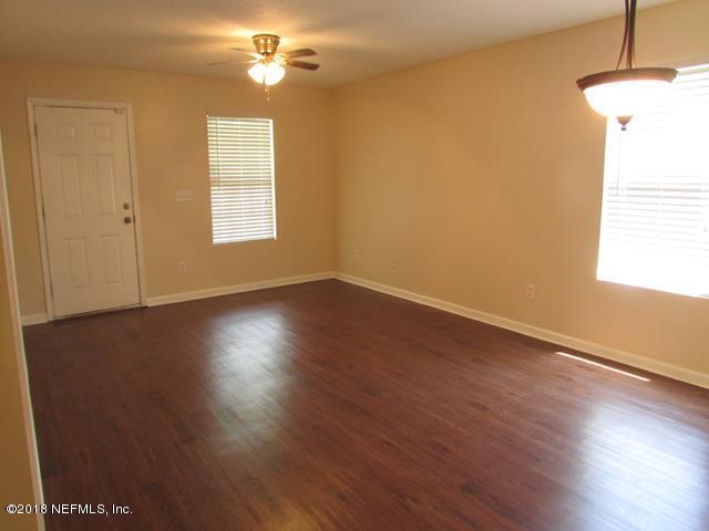 4122 Hudnall Road Jacksonville, FL 32207 - Photo 4 of 14 IMG_1558