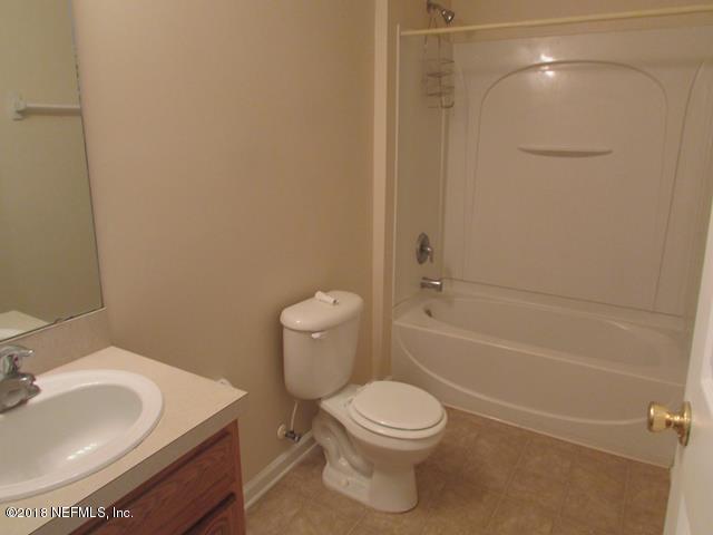 4122 Hudnall Road Jacksonville, FL 32207 - Photo 7 of 14 IMG_1559