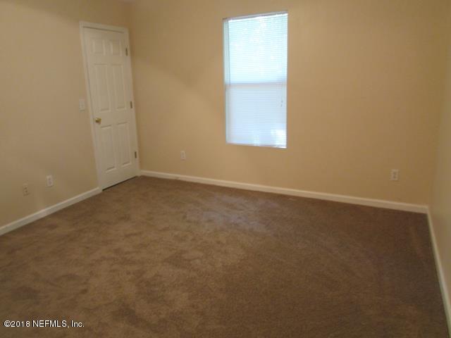 4122 Hudnall Road Jacksonville, FL 32207 - Photo 8 of 14 IMG_1562