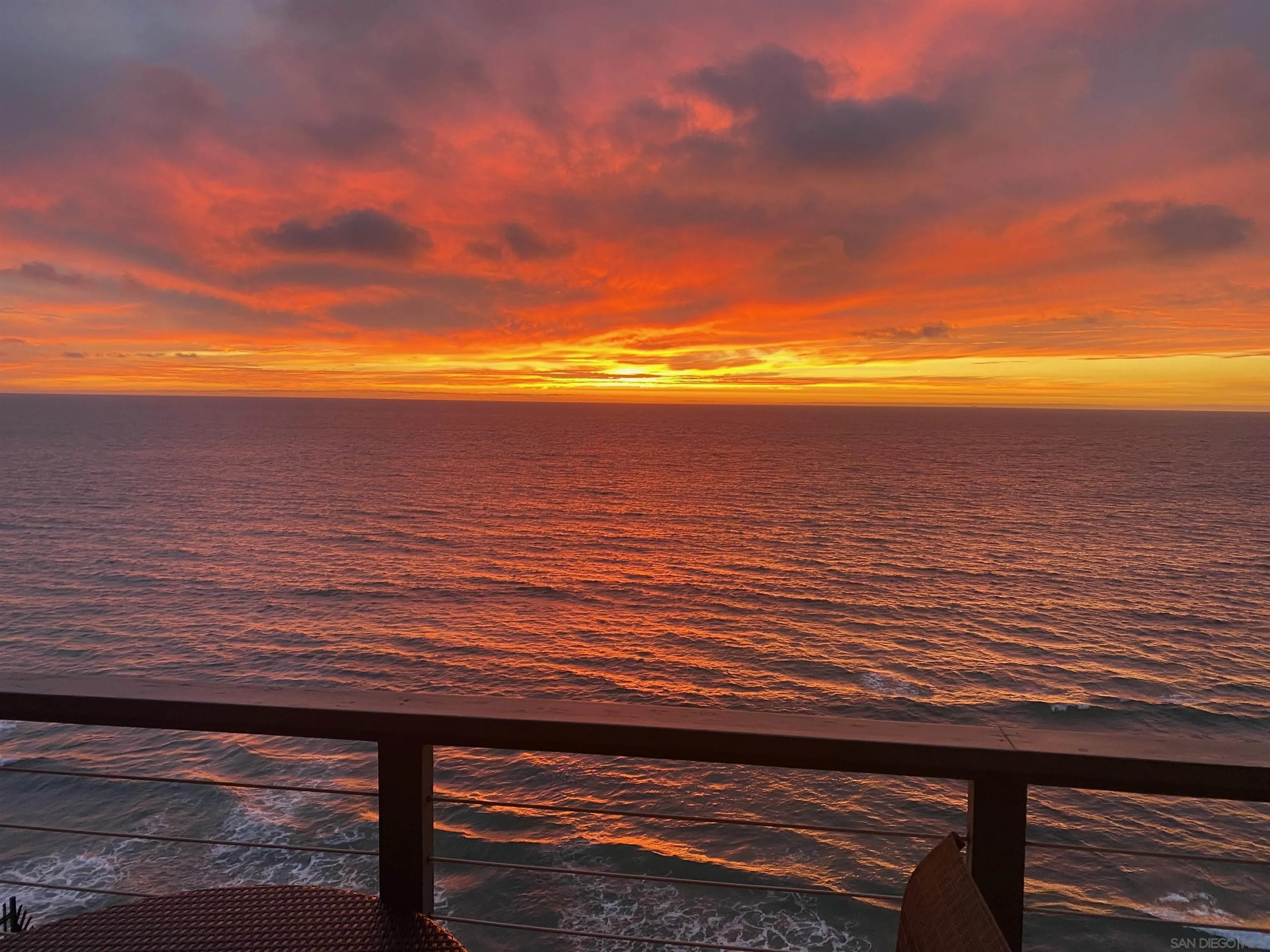 940 Sealane Drive, Unit 5 Encinitas, CA 92024 - Photo 38 of 49 a view of an ocean from a balcony
