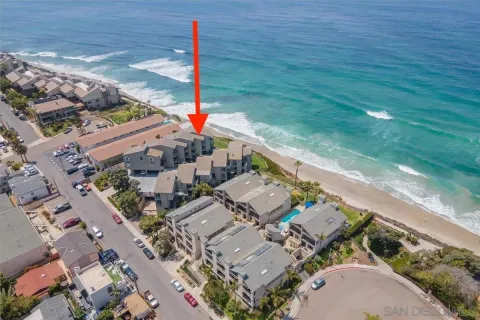 $1,695,000 | 940 Sealane Drive, Unit 5, Encinitas, CA 92024
