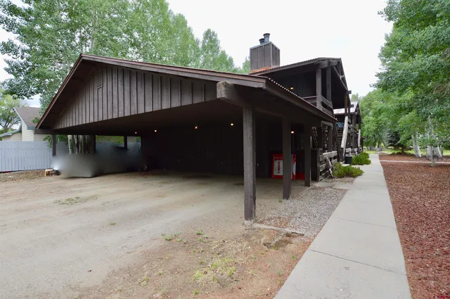 $3,200,000 | 1412 West Gunnison Avenue, Gunnison, CO 81230