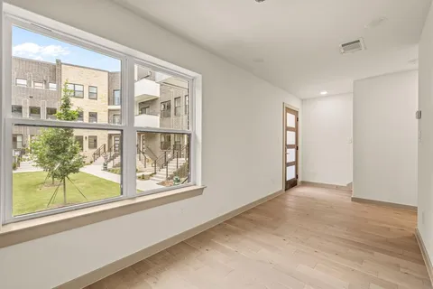 $499,000 | 304 Golden Bell Lane, Fort Worth, TX 76107