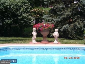 503 Dickinson Road Burlington, NJ 08016 - Photo 6 of 12 Gallery Image 6