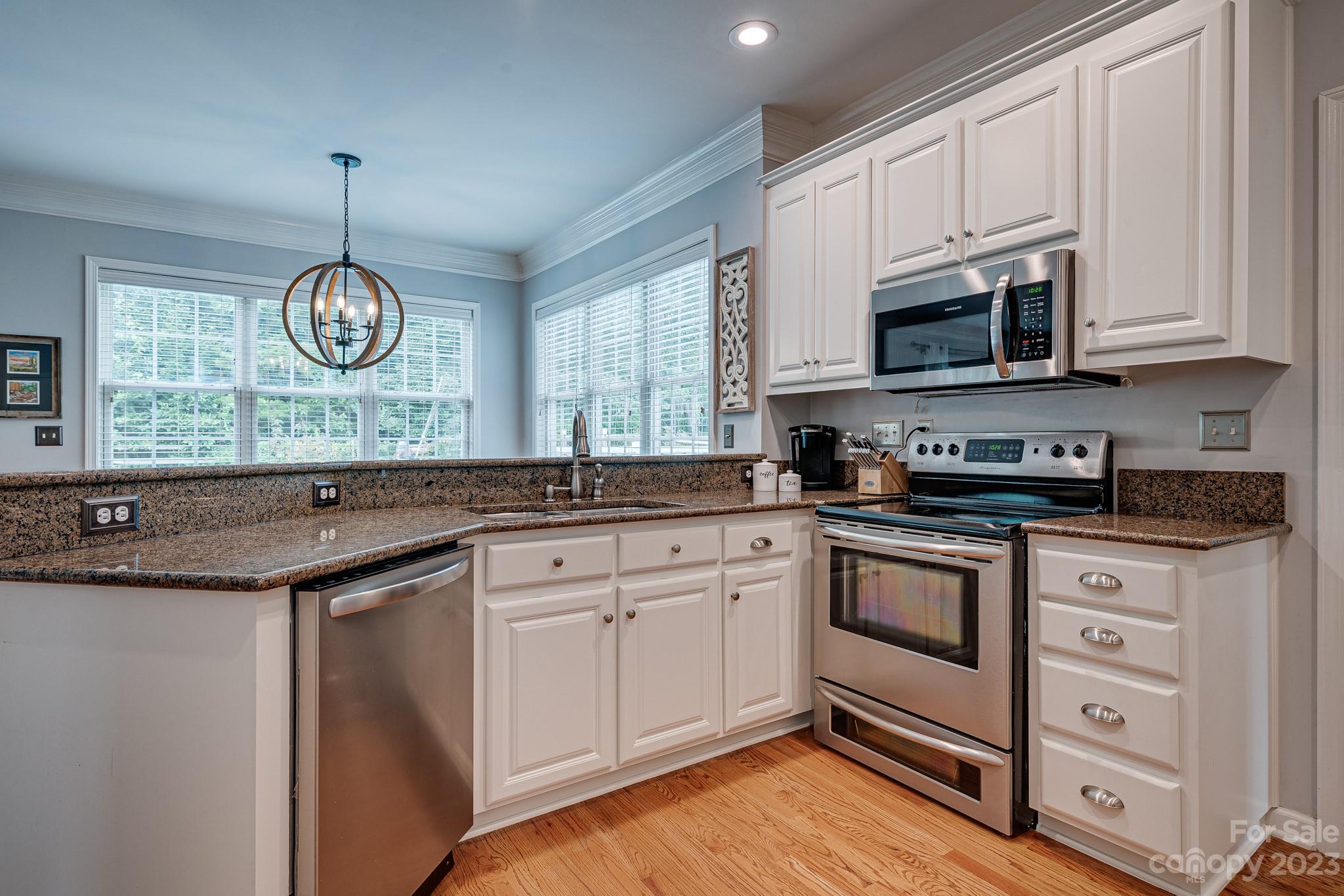 12109 Willingdon Road Huntersville, NC 28078 - Photo 12 of 44 Gallery Image 12